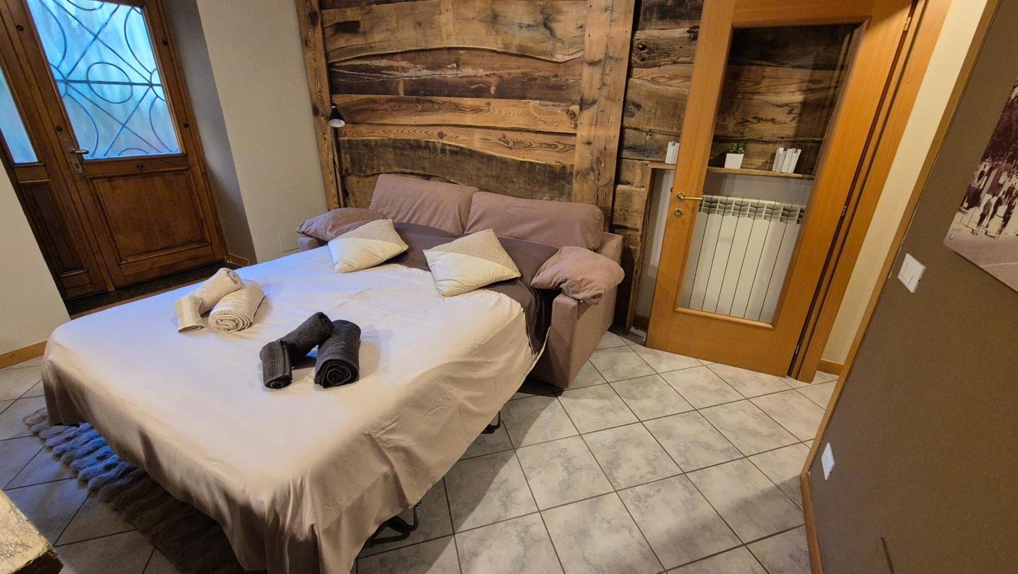 Typical Apartment In Valtellina Sondrio Esterno foto
